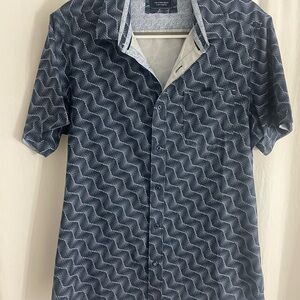7 Diamonds Blue Casual Button Down Shirt with Geometric Pattern